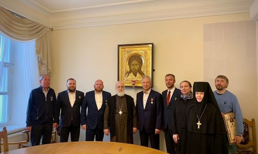 Вручение церковных наград участникам реставрации Новодевичьего монастыря