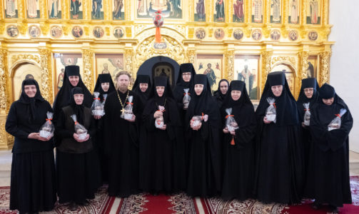 Вторник Светлой седмицы в Новодевичьем монастыре